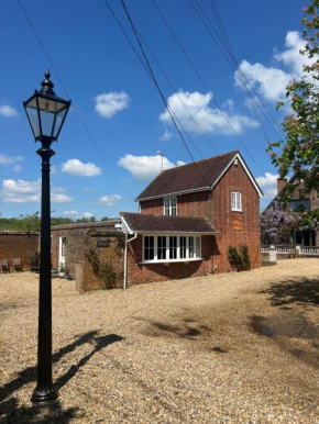 Stablehurst Cottage
